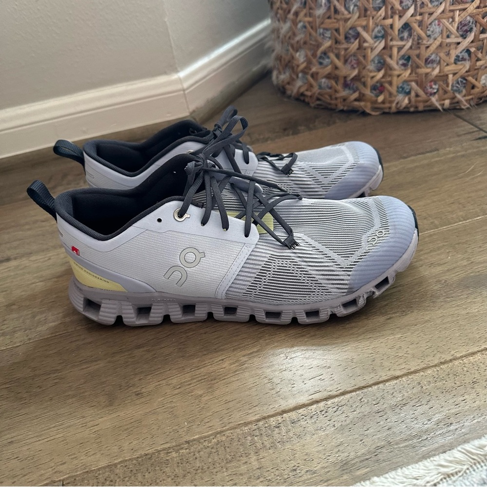 Women’s OnCloud Shift Running Shoes Size 10 Blue Yellow